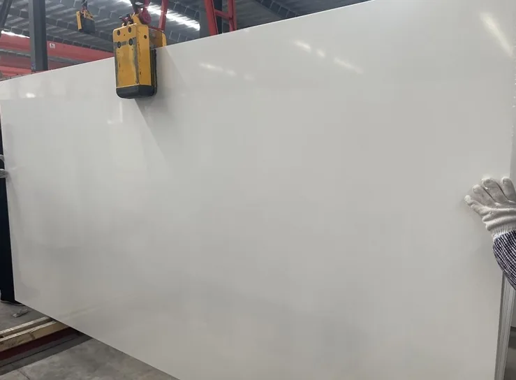 Pure White Artificial Quartz Slabs: A Clean and Durable Choice for Modern Interiors
