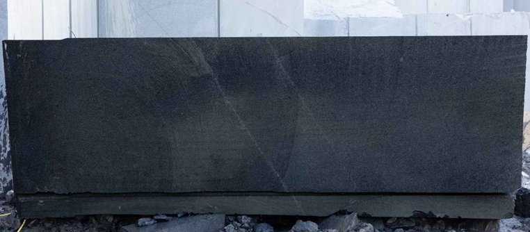 Galaxy Black Color Granite Blocks thumbnail 2