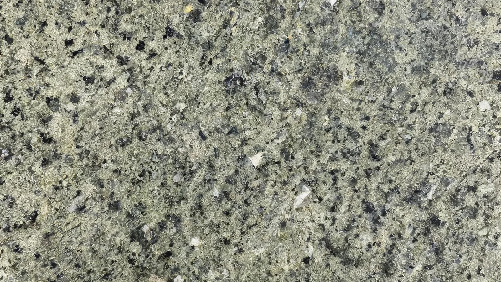 Green Verdi Ghazal Granite Tiles for Floor and Wall thumbnail 3