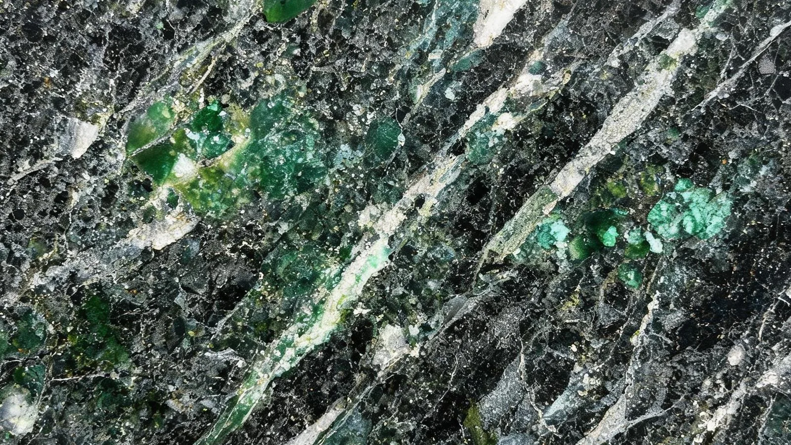 Green Oceanic Granite Tiles for Floor and Wall thumbnail 4